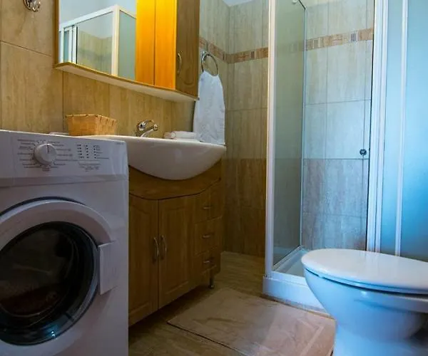 別荘 St George's Castle House